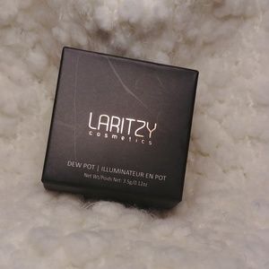 Laritzy dew pot (fine)